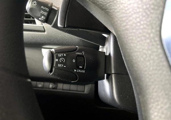 Peugeot Traveller cena 109900 przebieg: 167663, rok produkcji 2018 z Węgliniec małe 596